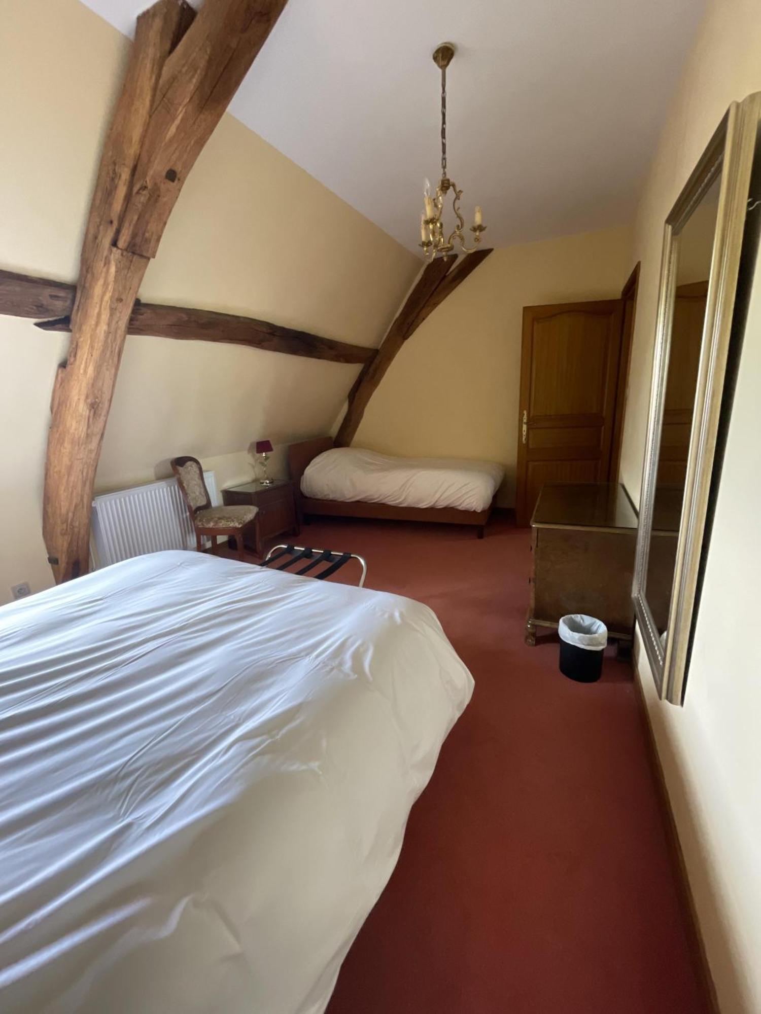 Chateau De La Berchere Nuits-Saint-Georges Habitación foto